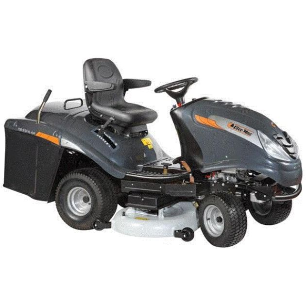 Picture for category OM 106S/24H 4X4 France Cat.2014 Garden tractor